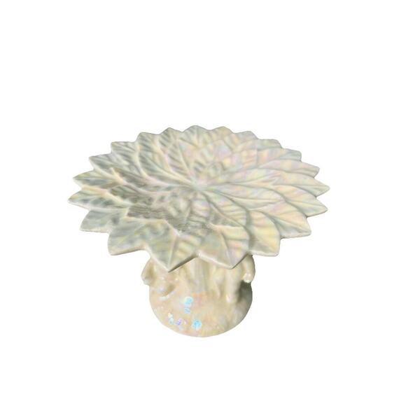 Vintage Soap Dish Iridescent Pearl White 2 Children Glazed Pedestal Holder - Picture 6 of 11